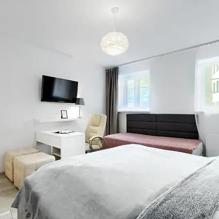 555 Ogród W Centrum No.1 Apartamento